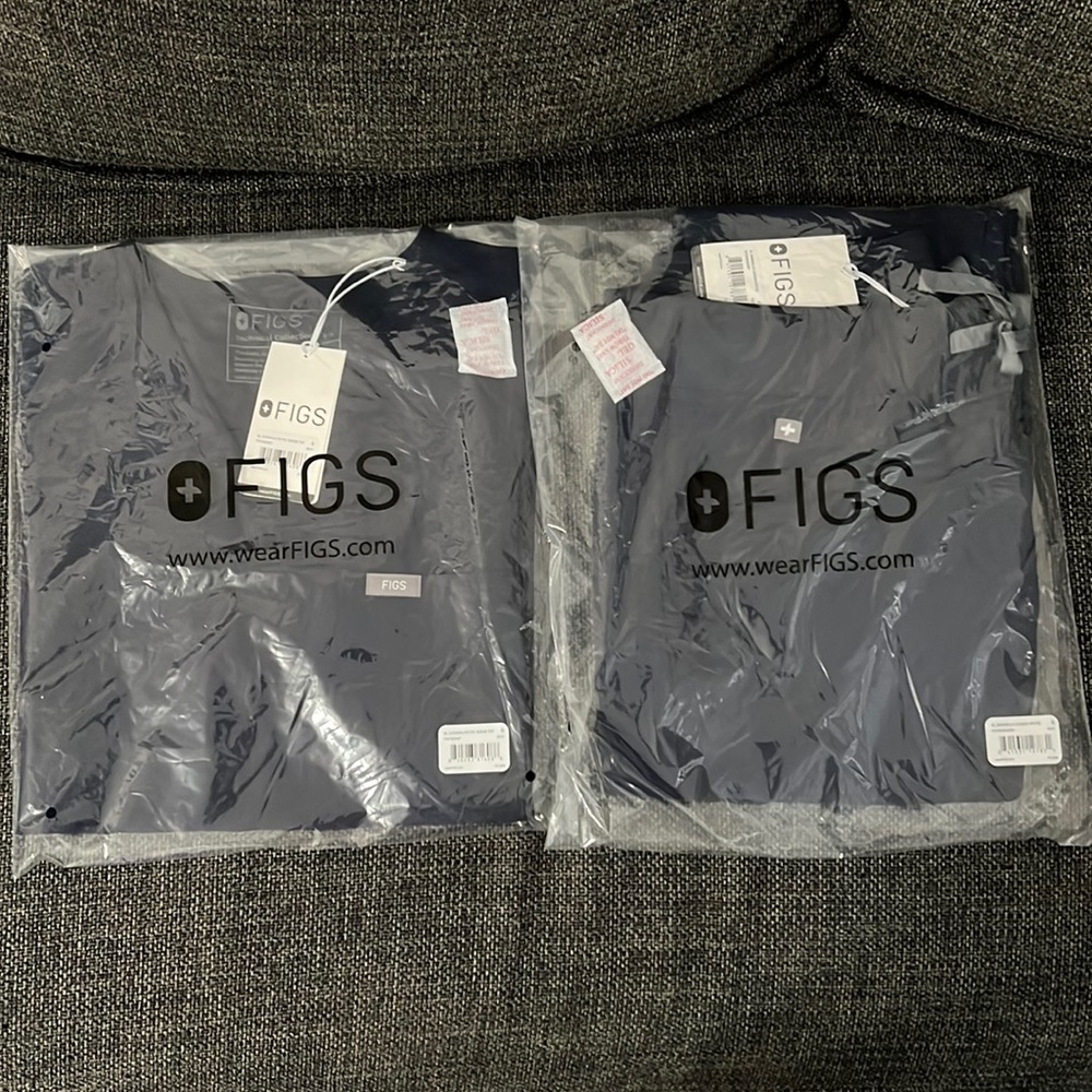 New Figs Scrub Set Navy (SP) Catarina + (SP) Regular Zamora Joggers